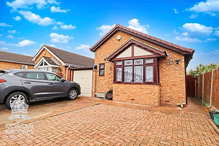 3 Bedroom Bungalow To Rent In Redwoods, Canvey Island, SS8