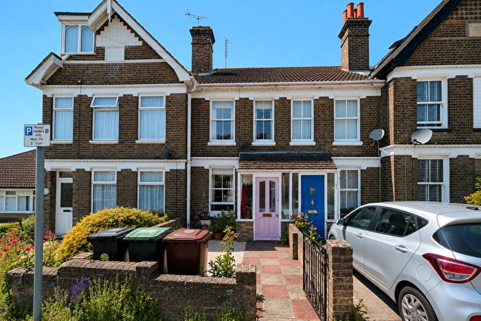 2 Bedroom Terraced House For Sale In Mile End Road, Colchester, CO4