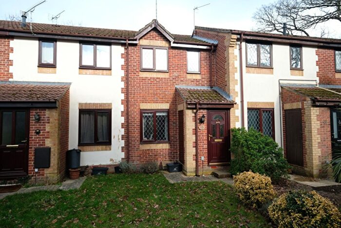 2 Bedroom Terraced House For Sale In Larkspur Drive, Marchwood, SO40