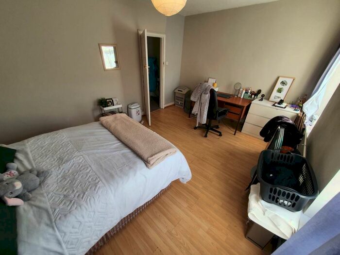 4 Bedroom House To Rent In Coburn Street, Cathays, Cardiff, CF24