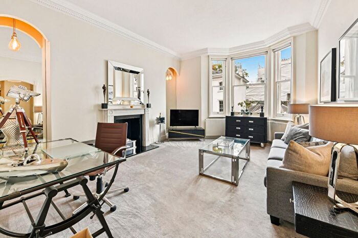 1 Bedroom Flat For Sale In Lennox Gardens, Knightsbridge, SW1X