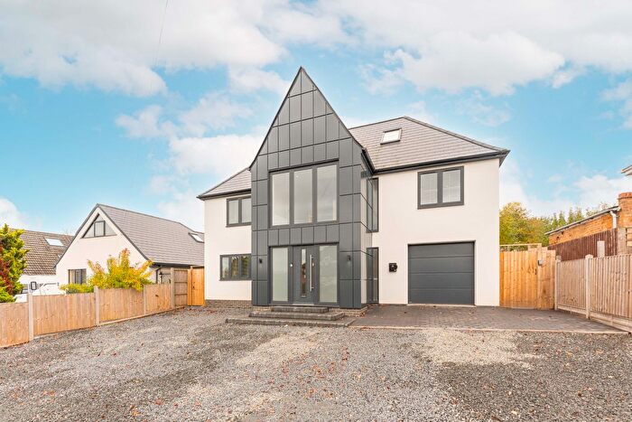 5 Bedroom Detached House For Sale In Barton Road, Rugby, Warwickshire, CV22