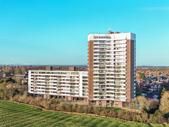 3 Bedroom Flat For Sale In Montagu Court, Gosforth, Newcastle Upon Tyne, NE3