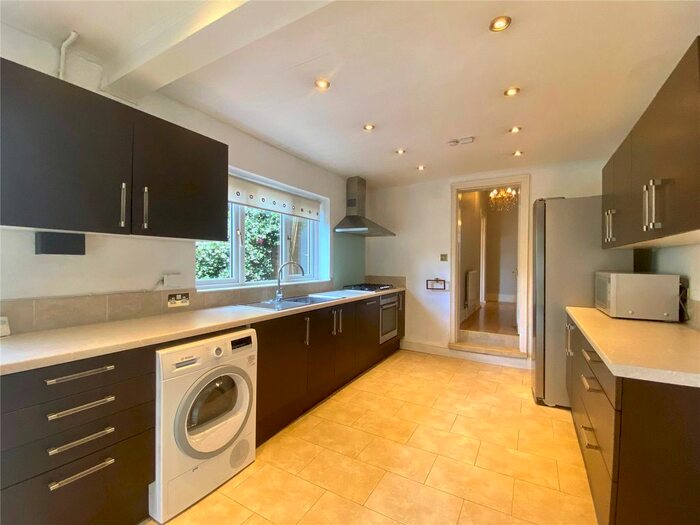 4 Bedroom Terraced House To Rent In Lower Richmond Road, East Sheen, London, SW14