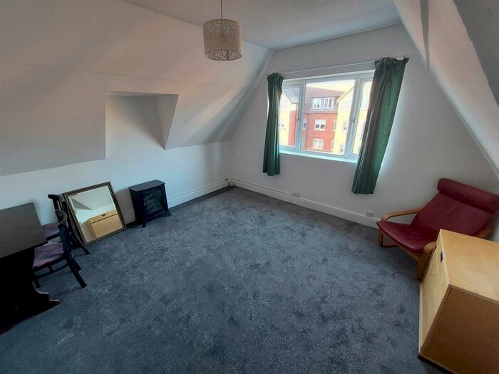 1 Bedroom Flat To Rent In School Road, Moseley, B13