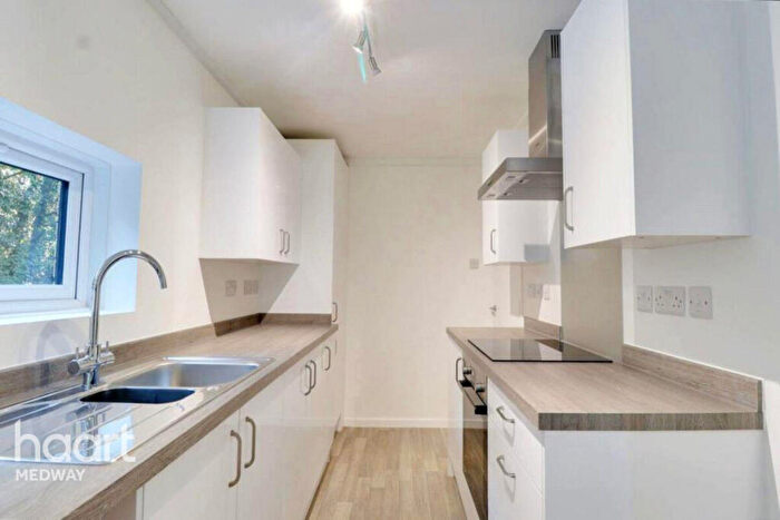 2 Bedroom Apartment To Rent In Princess Mary Avenue, Chatham, ME4