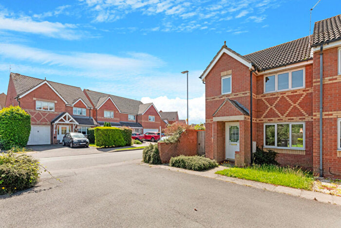 3 Bedroom Semi-Detached House For Sale In Thatch Meadow Drive, Market Harborough, LE16