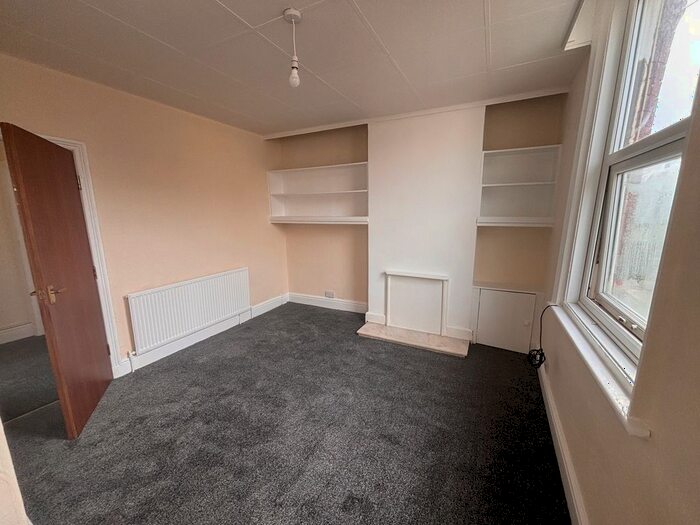 1 Bedroom Flat To Rent In Byron Street, Blackpool, FY4