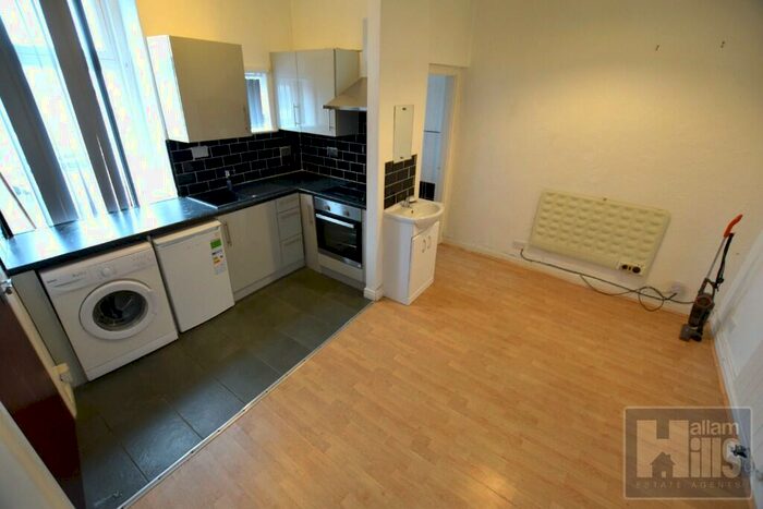 Studio To Rent In South Road, Sheffield, S6