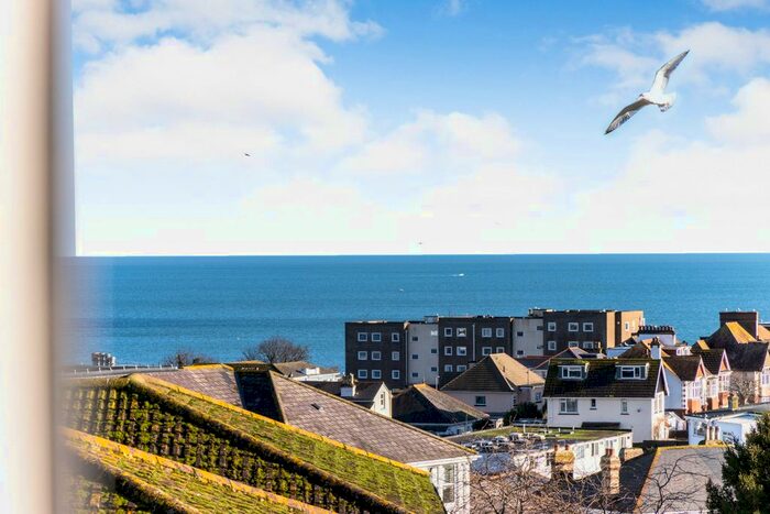2 Bedroom Flat For Sale In Keysfield Road, Paignton, Devon, TQ4