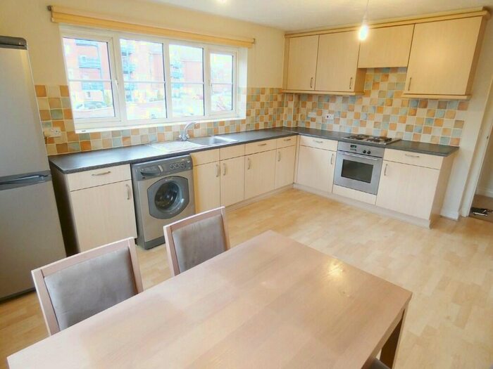 2 Bedroom Apartment To Rent In Mountbatten Close, Ashton-on-ribble, PR2