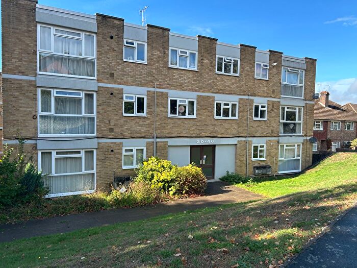 1 Bedroom Flat To Rent In South Terrace, Dorking, RH4
