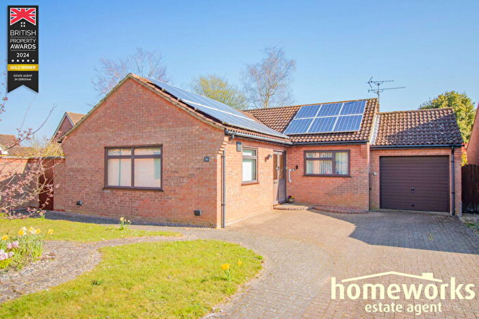 2 Bedroom Detached Bungalow For Sale In De-Narde Road, Dereham, NR19