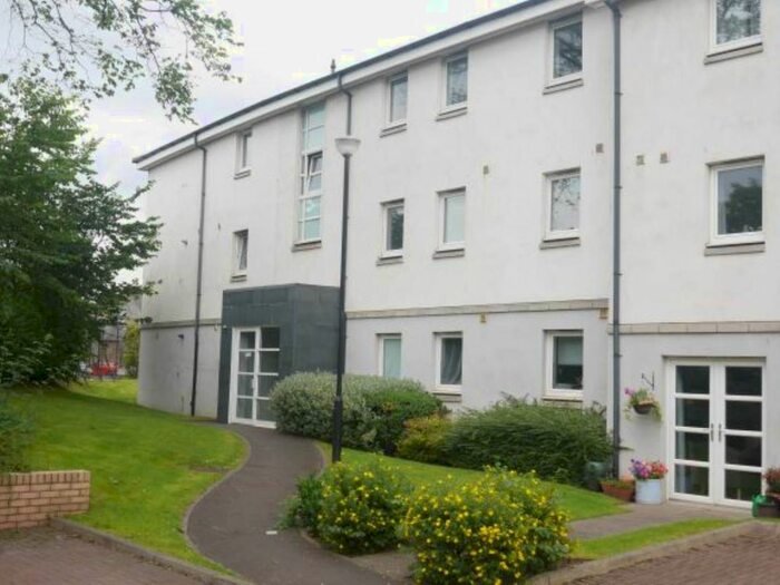 3 Bedroom Flat To Rent In Chesser Crescent, Edinburgh, EH14