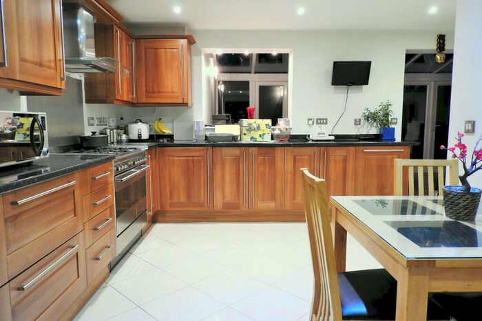 4 Bedroom Detached House To Rent In Yonge Close, Boreham, CM3
