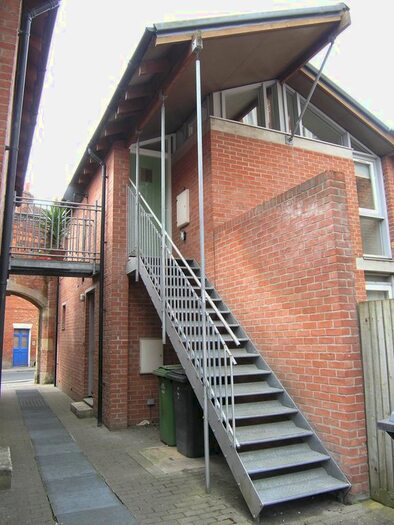 1 Bedroom Flat To Rent In Church Street, Westbury, BA13