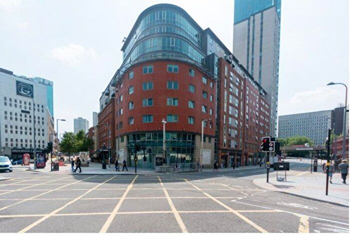 2 Bedroom Flat To Rent In Navigation Street, Birmingham, West Midlands, B5