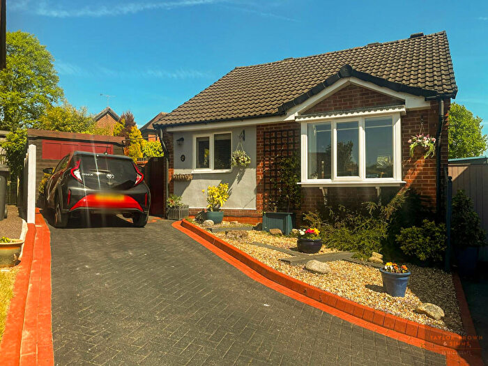 2 Bedroom Detached Bungalow For Sale In Oakfield Court, Stanley Common, Ilkeston, Derbyshire, DE7
