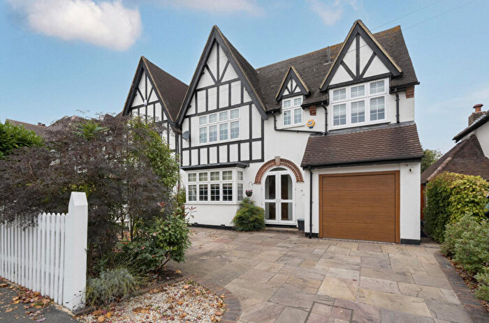 5 Bedroom Semi-Detached House For Sale In Towncourt Crescent, Petts Wood, Orpington, Kent, BR5
