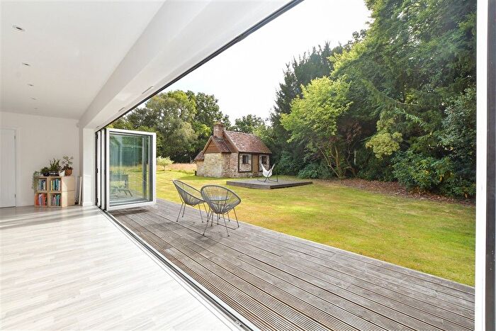 5 Bedroom Detached House For Sale In Snow Hill, Copthorne, Surrey, RH10