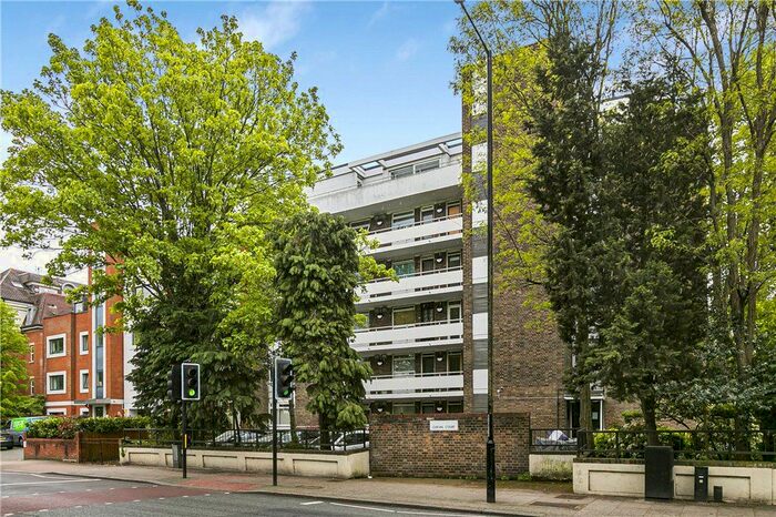1 Bedroom Flat To Rent In Upper Richmond Road, Putney, SW15