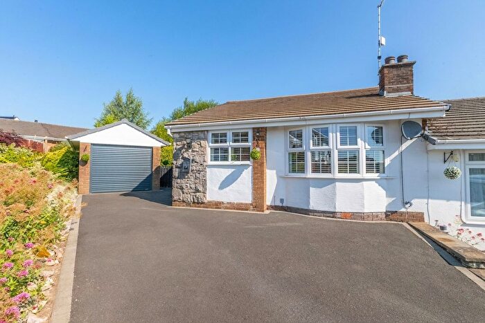 2 Bedroom Bungalow For Sale In Hillswood Avenue, Kendal, LA9