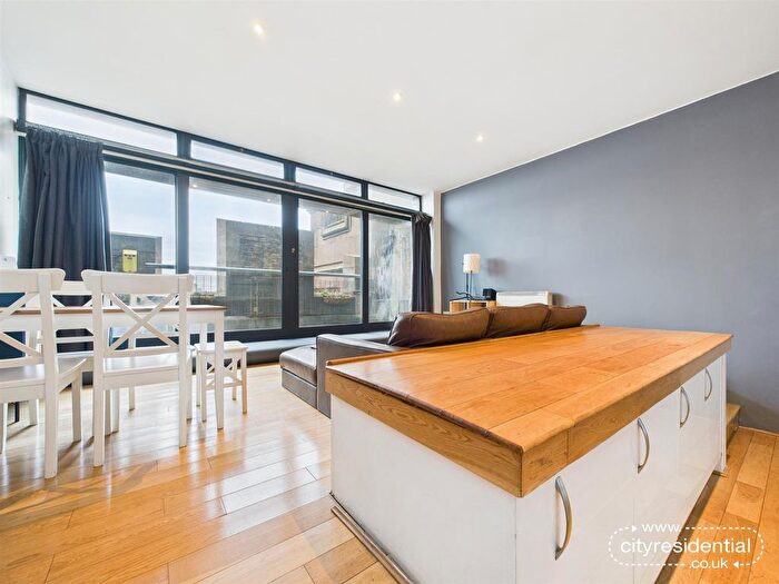 2 Bedroom Flat For Sale In The Collegiate, Liverpool, L6