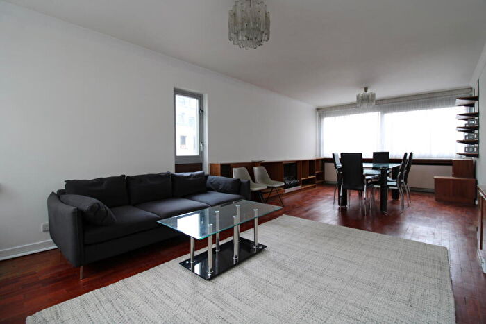 2 Bedroom Flat To Rent In Barrie House, St. Edmunds Terrace, London, NW8
