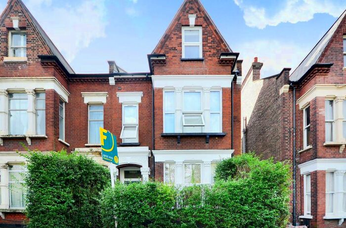 1 Bedroom Flat To Rent In Archway Road, Highgate, London, N6