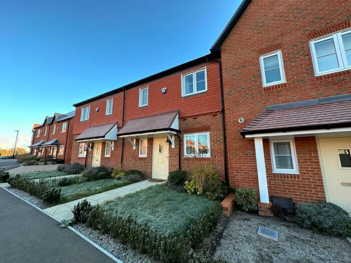 3 Bedroom Terraced House To Rent In Jasmine Grange, Warfield, Bracknell, Berkshire, RG42