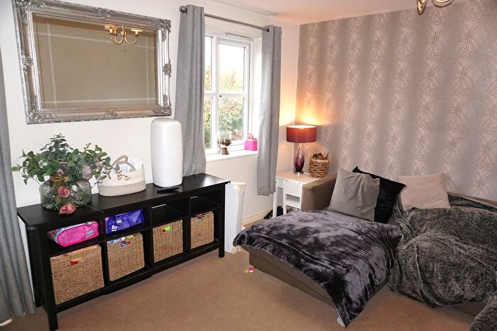 4 Bedroom Terraced House To Rent In Merchant Croft, Barnsley, S71