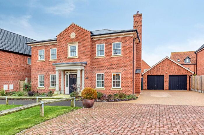 4 Bedroom Detached House For Sale In Elegant Double-Fronted Detached Home In Holt, NR25