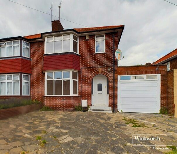 4 Bedroom Semi-Detached House To Rent In Coniston Gardens, Kingsbury, London, NW9