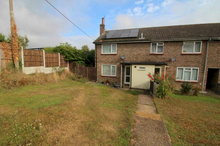 3 Bedroom Semi-Detached House To Rent In Swan Grove, Chappel, CO6