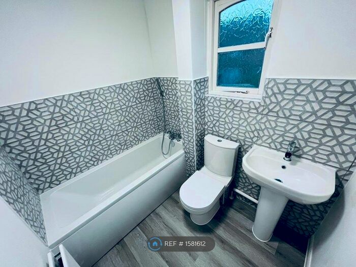 1 Bedroom Semi-Detached House To Rent In Lowland Road, Denmead, Waterlooville, PO7