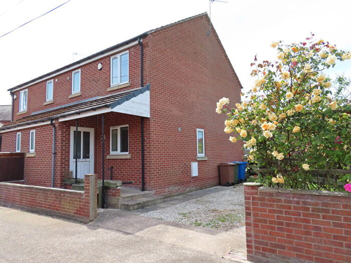 3 Bedroom Semi Detached House For Sale In Marshfield Road, Goole, DN14