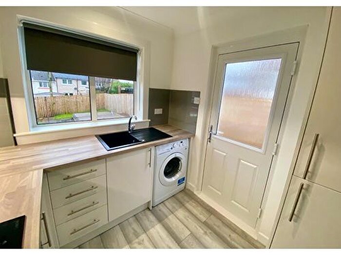 2 Bedroom End Of Terrace House To Rent In Elm Drive, Johnstone, PA5