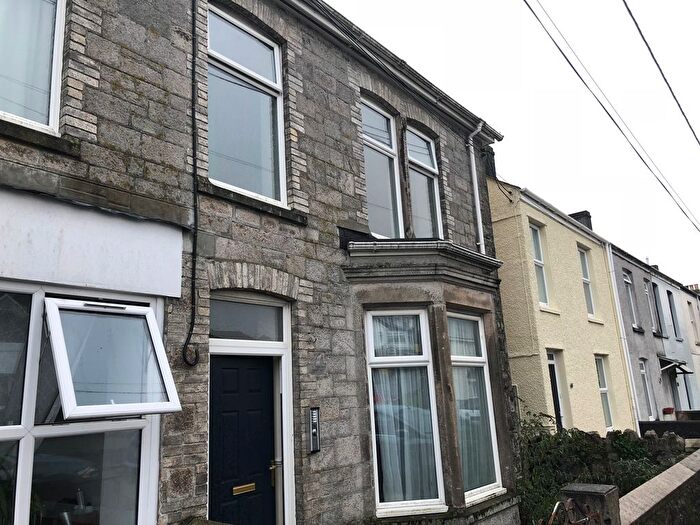 1 Bedroom Flat To Rent In Tregonissey Road, St. Austell, PL25