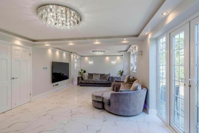 5 Bedroom Detached House To Rent In Wieland Road, Northwood, HA6