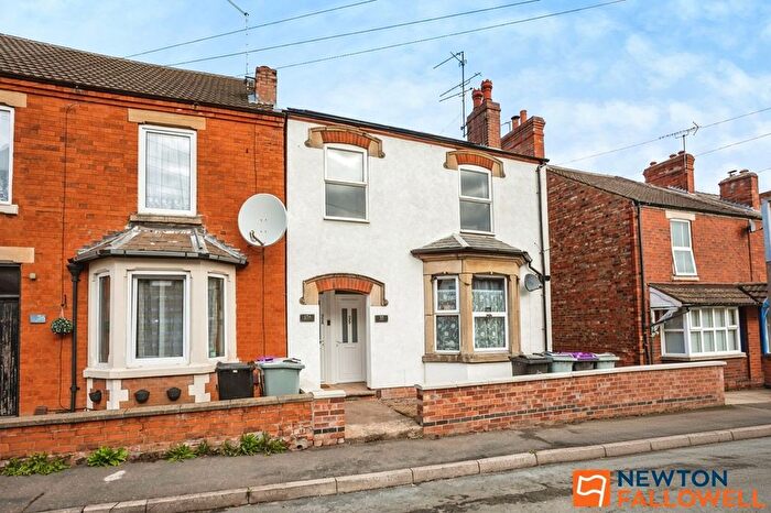 2 Bedroom Flat For Sale In Albert Street, Grantham, NG31
