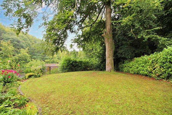 1 Bedroom Maisonette To Rent In Medstead Road, Beech, Alton, Hampshire, GU34