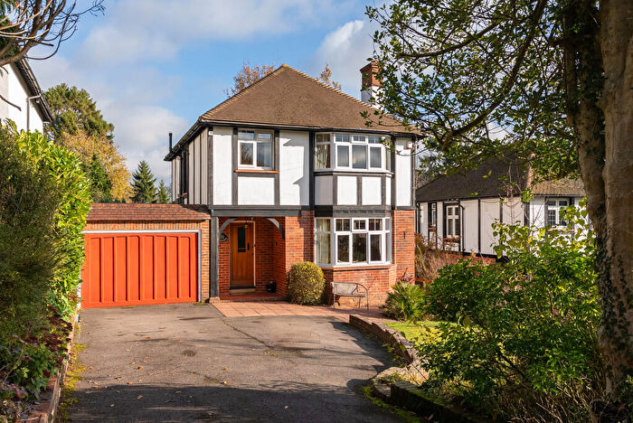 4 Bedroom Detached House For Sale In Treetops, Glenwood, RH5