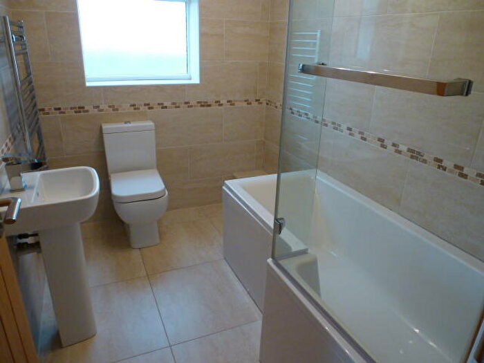 2 Bedroom Apartment To Rent In Heath Avenue, Littleover., DE23