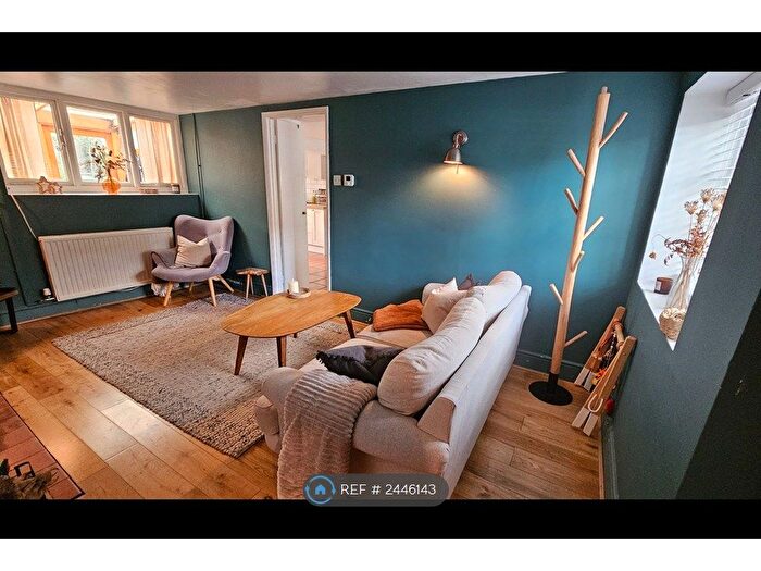 2 Bedroom Semi-Detached House To Rent In Mill Street, Witney, OX29