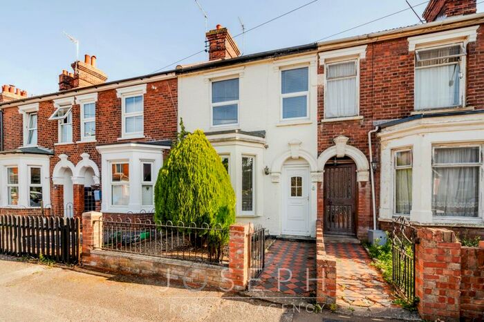 2 Bedroom Terraced House To Rent In Cullingham Road, Ipswich, IP1