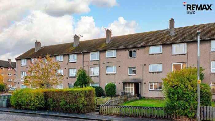 2 Bedroom Flat For Sale In Magdalene Avenue, Edinburgh, EH15