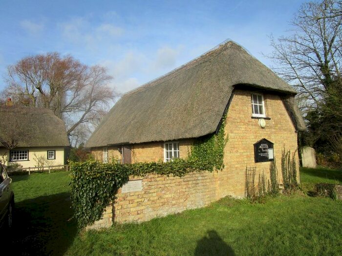 2 Bedroom Cottage For Sale In Keysoe Row Chapel, Keysoe Row East, Keysoe, Bedfordshire, MK44