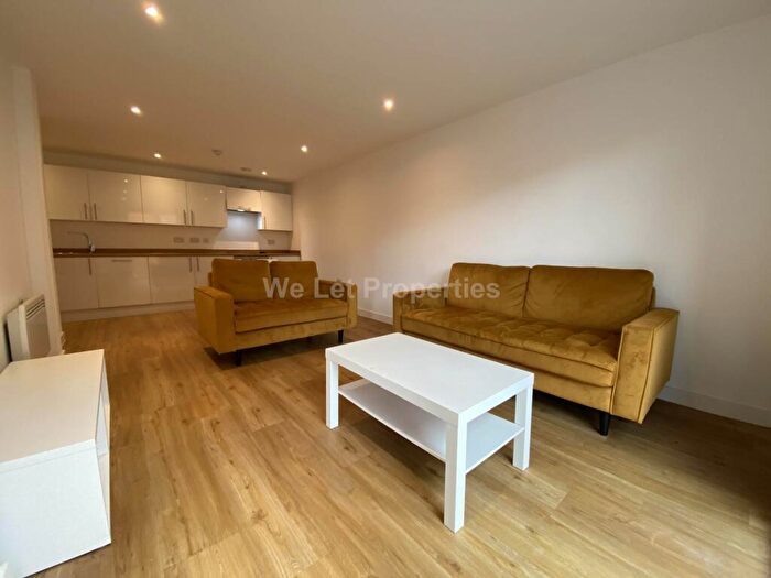 3 Bedroom Apartment To Rent In The Plaza, Ancoats, M4