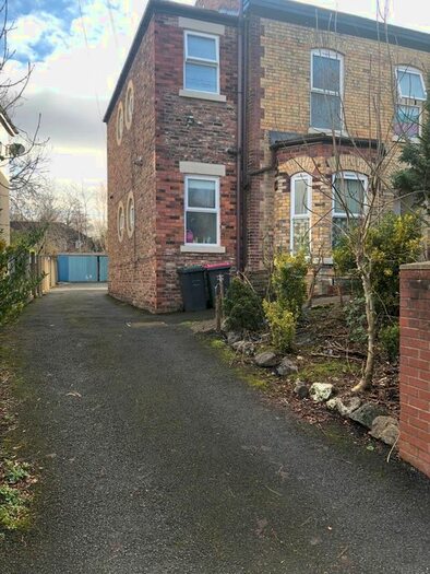 1 Bedroom Flat To Rent In Victoria Crescent, Eccles, Manchester, M30