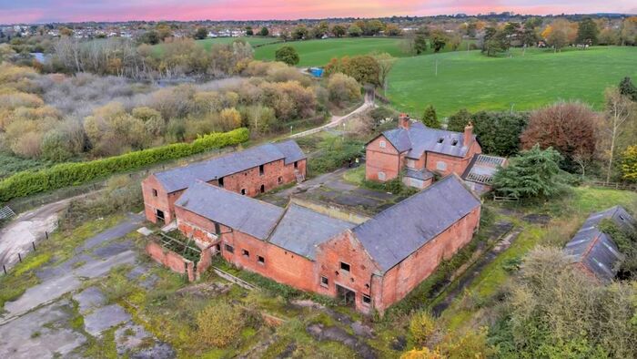 6 Bedroom Detached House For Sale In Meadow House Farm, Meadow Lane, Chester, Cheshire West And Chester, CH3